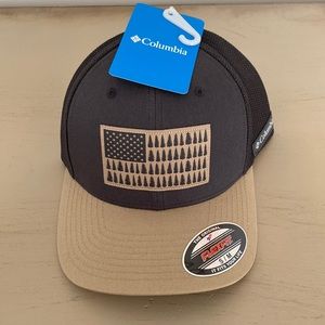 Columbia Performance SnapBack Hat - Size: S/M, Grey/Tan, New-Never Worn
